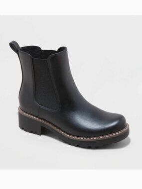 Universal Thread™ Celina Chelsea Boots with Memory Foam Insole -  Black